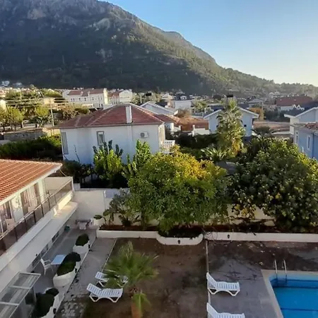 Oludenizde Deniz Manzarali *